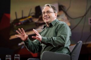 Cosa fa Linus Torvalds oggi?